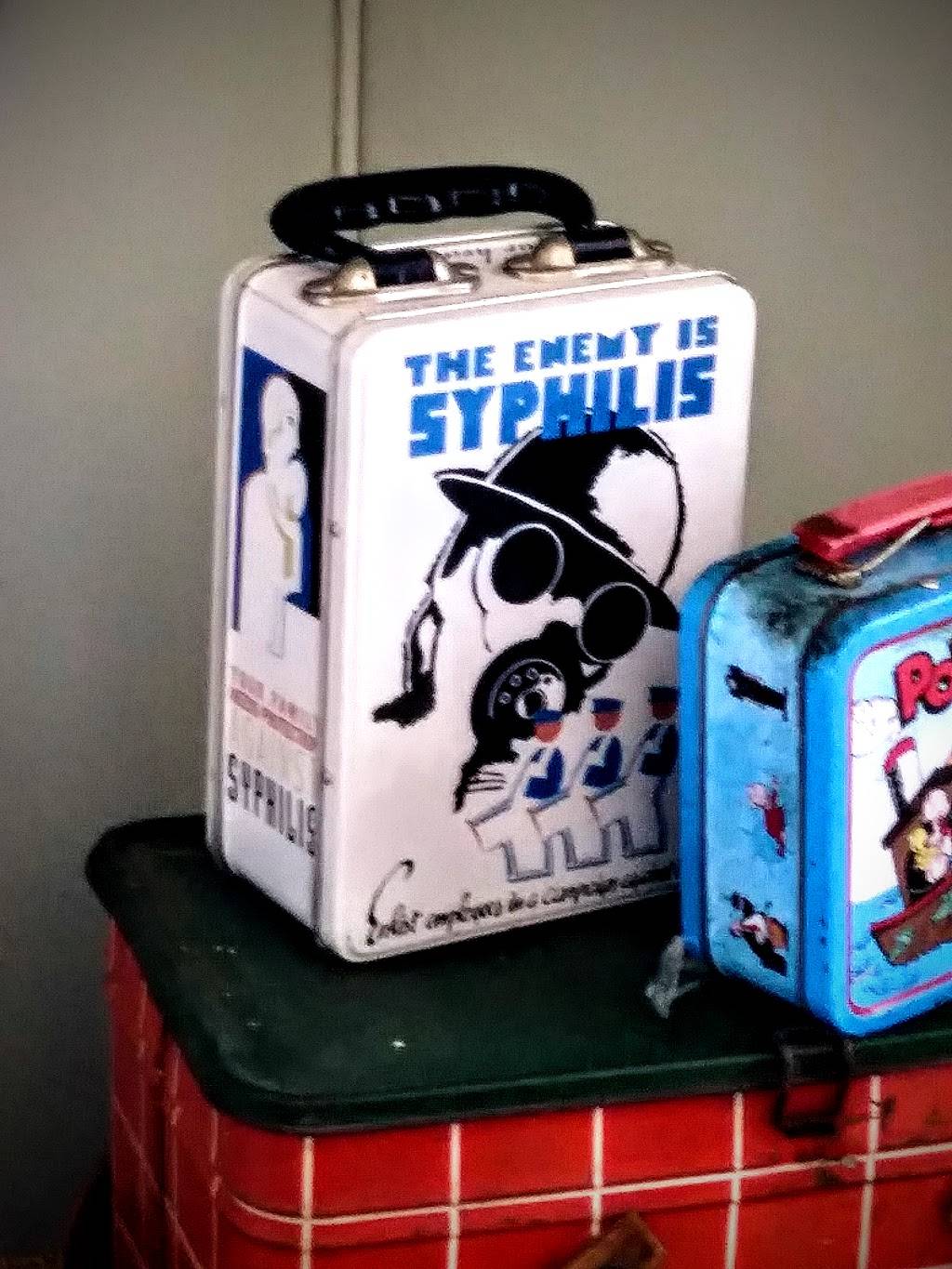 A Fork In The Road | restaurant | 6 Union St, Hanson, MA 02341, USA | 7812934300 OR +1 781-293-4300