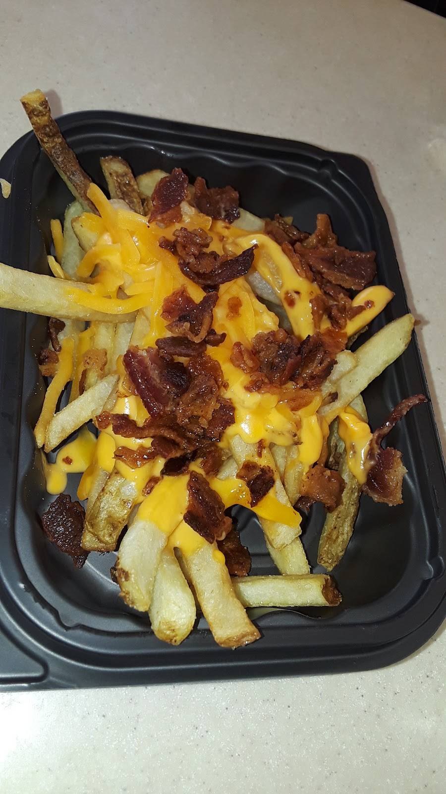 Wendys | restaurant | 1560 NJ-23, Wayne, NJ 07470, USA | 9738721400 OR +1 973-872-1400