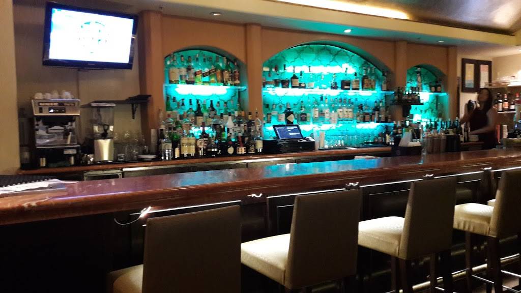 Terrys Lounge | night club | Lincoln St & 7th Street, Carmel-By-The-Sea, CA 93921, USA | 8316207454 OR +1 831-620-7454