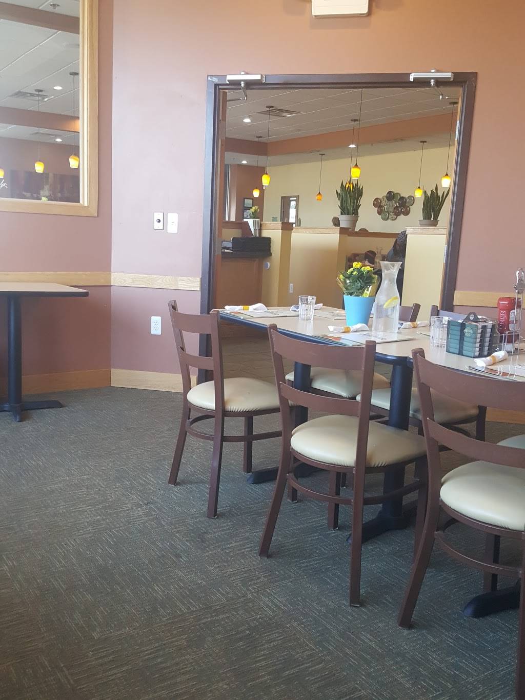 Scramblers | restaurant | 43225 Ford Rd, Canton, MI 48187, USA | 7348441569 OR +1 734-844-1569