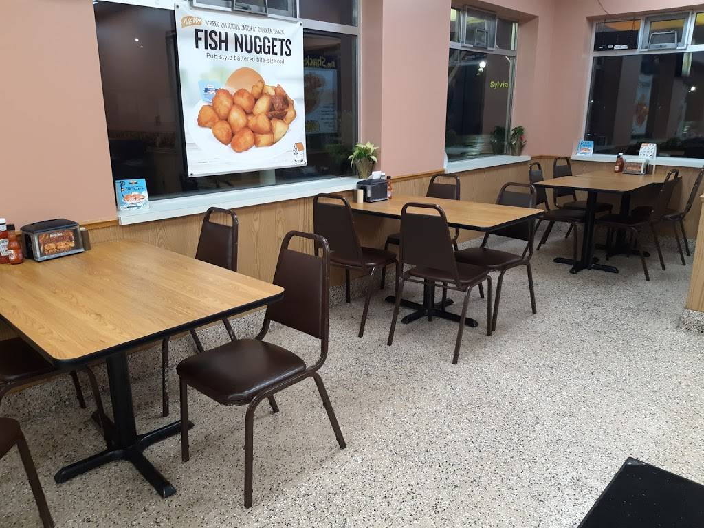 Chicken Shack Royal Oak 11 Mile | meal takeaway | 1320 E Eleven Mile Rd, Royal Oak, MI 48067, USA | 2485415100 OR +1 248-541-5100