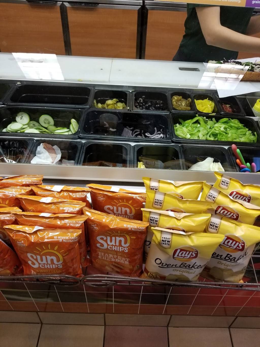 Subway Restaurants | restaurant | 6010 12th St, Fort Belvoir, VA 22060, USA | 7037817770 OR +1 703-781-7770