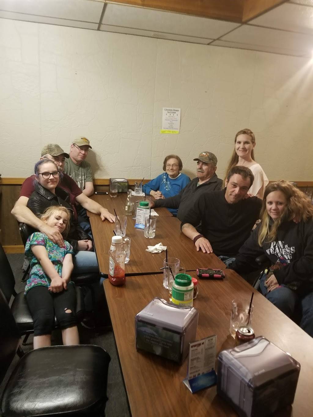 Spartan Pizza | restaurant | 5813 Main St, McFarland, WI 53558, USA | 6088388511 OR +1 608-838-8511