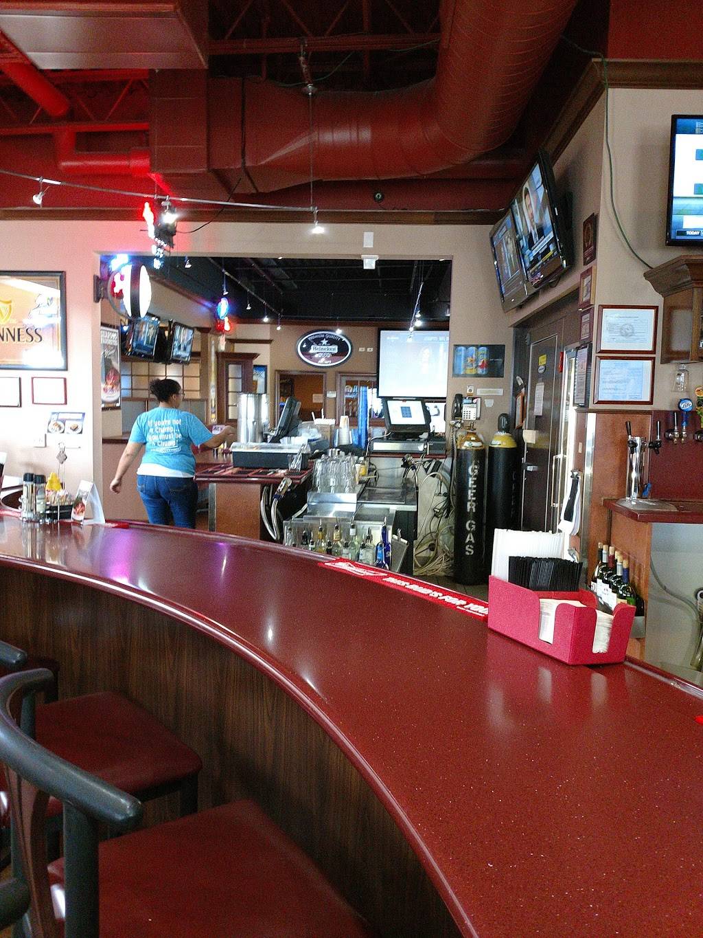 TJ Chumps | restaurant | 6331, 1100 E Dayton Yellow Springs Rd, Fairborn, OH 45324, USA | 9373181250 OR +1 937-318-1250