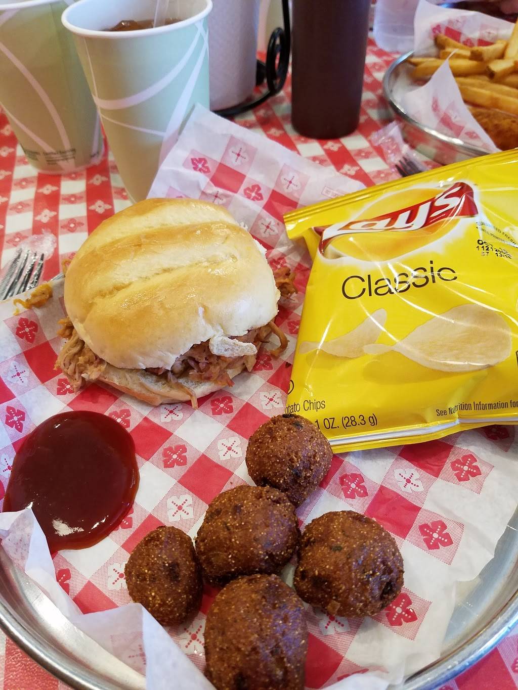 Omahoma Bobs BBQ | restaurant | 128 S Market St, Wooster, OH 44691, USA | 3302629871 OR +1 330-262-9871