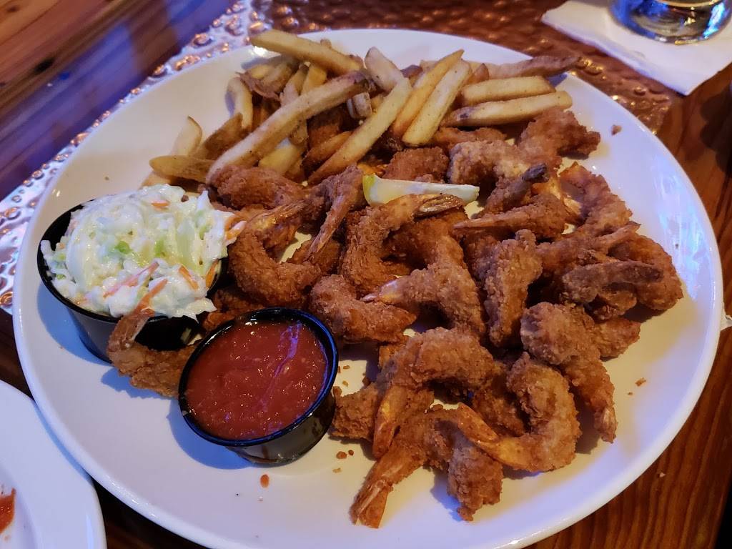 Millers Ale House - Tampa Airport | restaurant | 3860 W Columbus Dr, Tampa, FL 33607, USA | 8133302175 OR +1 813-330-2175