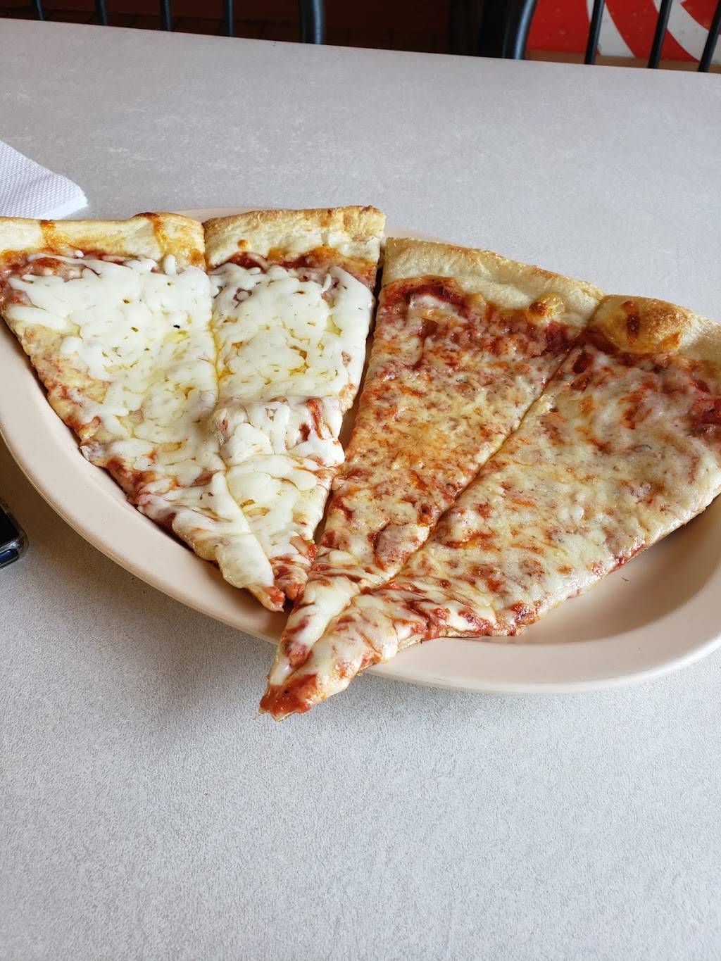 Albert Pizzeria | restaurant | 2617 Broad Rock Blvd, Richmond, VA 23224, USA | 8042323600 OR +1 804-232-3600