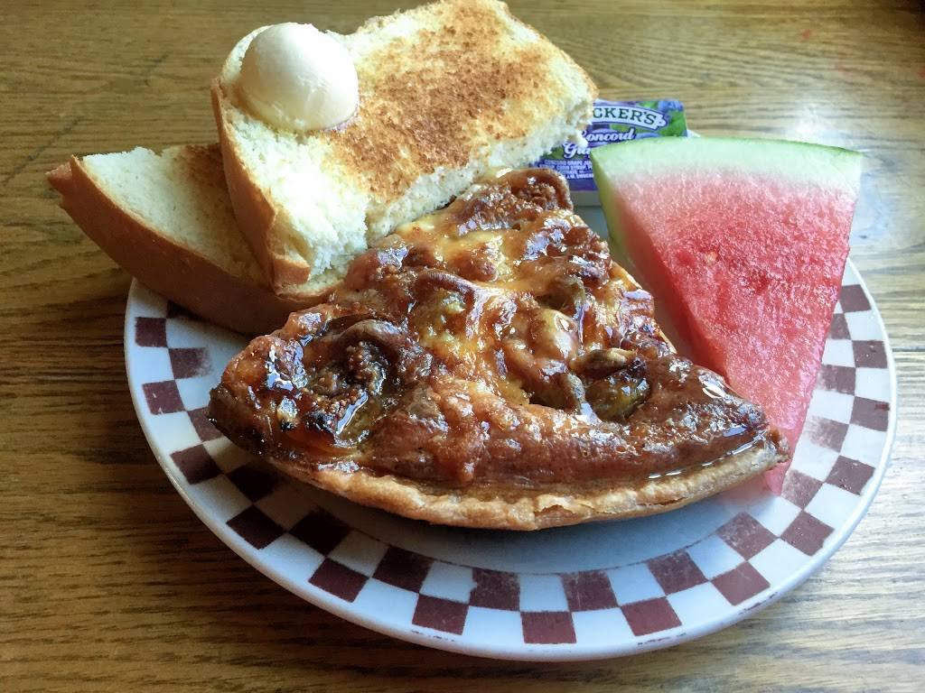 Red Riding Hoods Basket Cafe | cafe | 108 Congamond Rd, Southwick, MA 01077, USA | 4135692300 OR +1 413-569-2300