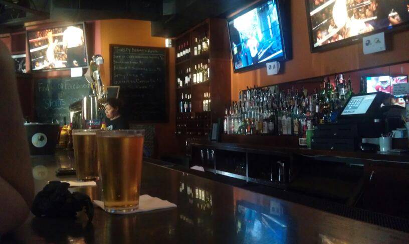 Thirsty Bernie | restaurant | 2163 N Glebe Rd, Arlington, VA 22207, USA | 7032489300 OR +1 703-248-9300