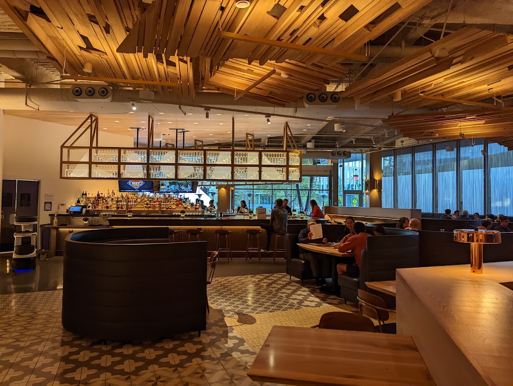 Roger | restaurant | 800 Moffett Blvd, Mountain View, CA 94043, USA | 6507441030 OR +1 650-744-1030