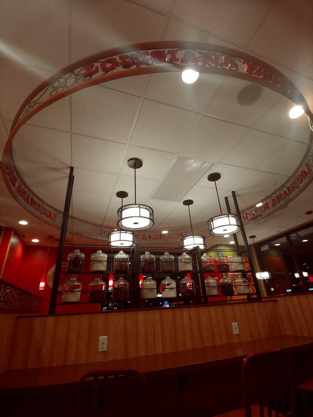 Popeyes Louisiana Kitchen | restaurant | 2211 Badger Dr, Hudson, WI 54016, USA | 7158088272 OR +1 715-808-8272