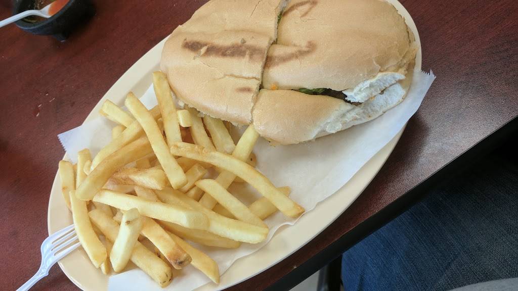 La Placita Taqueria | restaurant | 390 W Lake St, Addison, IL 60101, USA | 6305430068 OR +1 630-543-0068