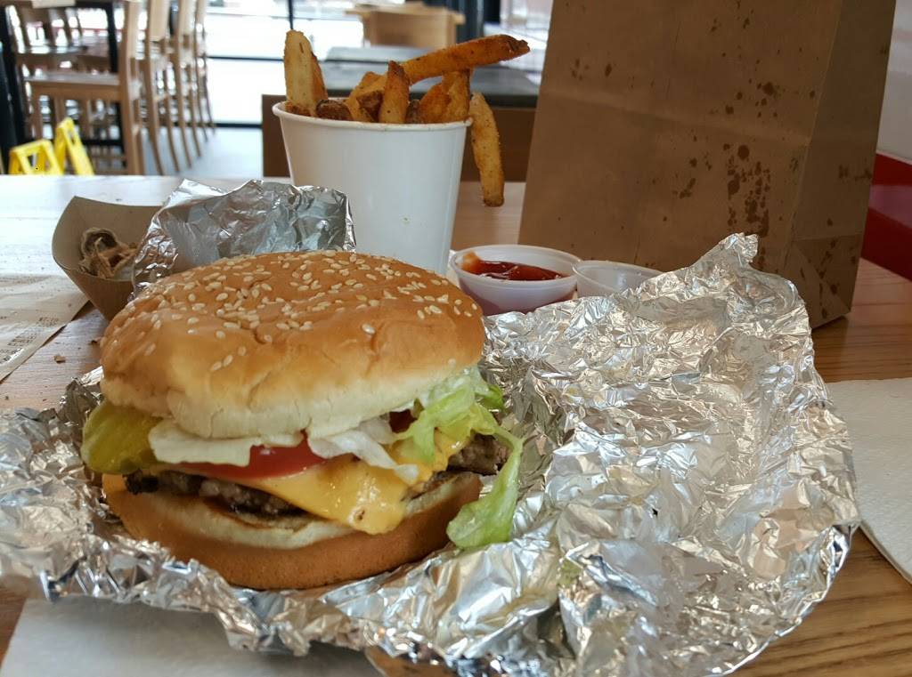 Five Guys | meal takeaway | 8201 E Northfield Blvd, Denver, CO 80238, USA | 3033713483 OR +1 303-371-3483