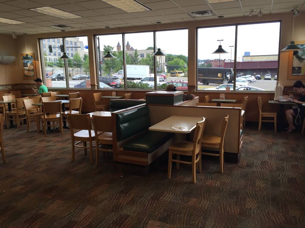 Wendys | restaurant | 4001 Butler St, Pittsburgh, PA 15201, USA | 4126832959 OR +1 412-683-2959