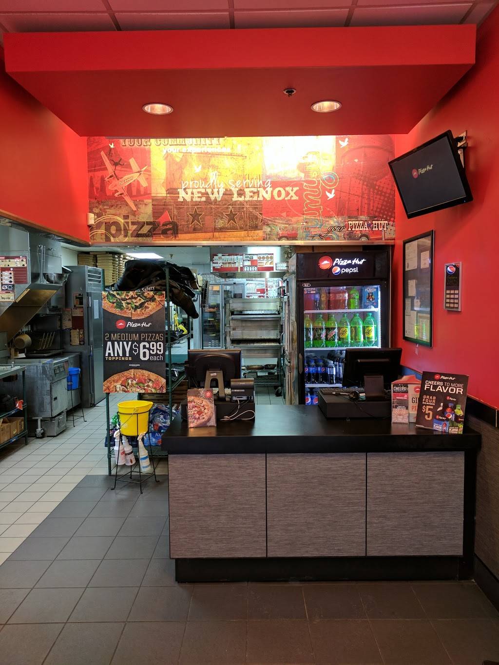 Pizza Hut | restaurant | 525 E Lincoln Hwy, New Lenox, IL 60451, USA | 8154859400 OR +1 815-485-9400