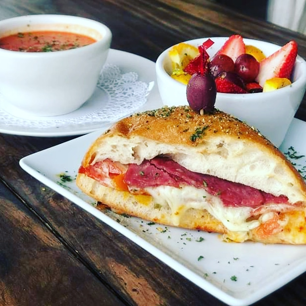 TANNINS Wine Bar & Tapas Restaurant | restaurant | 3855 S Alameda St, Corpus Christi, TX 78411, USA | 3613343893 OR +1 361-334-3893