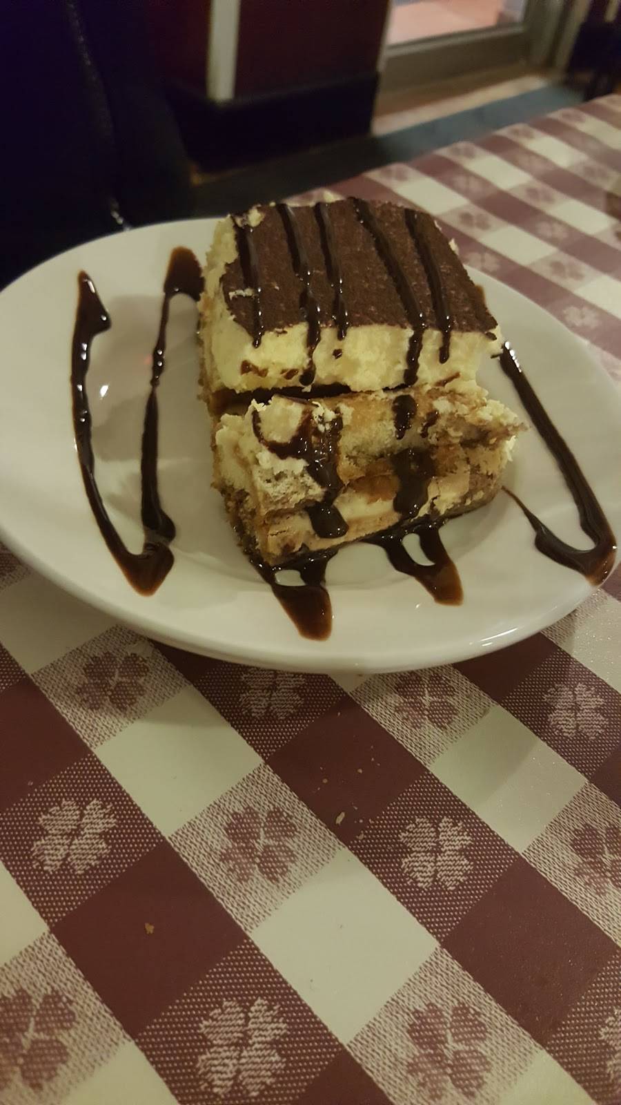 Vivere Italian Restaurant | restaurant | 1000 E Rawson Ave, Oak Creek, WI 53154, USA | 4145745128 OR +1 414-574-5128