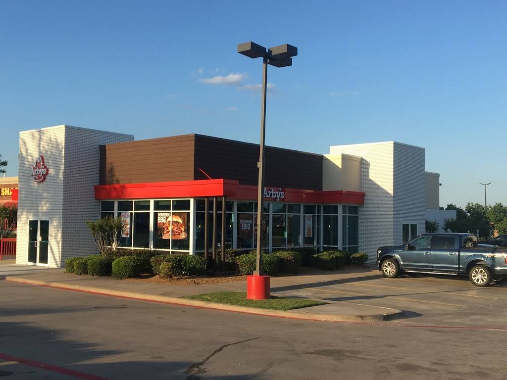 Arbys | restaurant | 1820 N Plano Rd, Richardson, TX 75081, USA | 9724375205 OR +1 972-437-5205