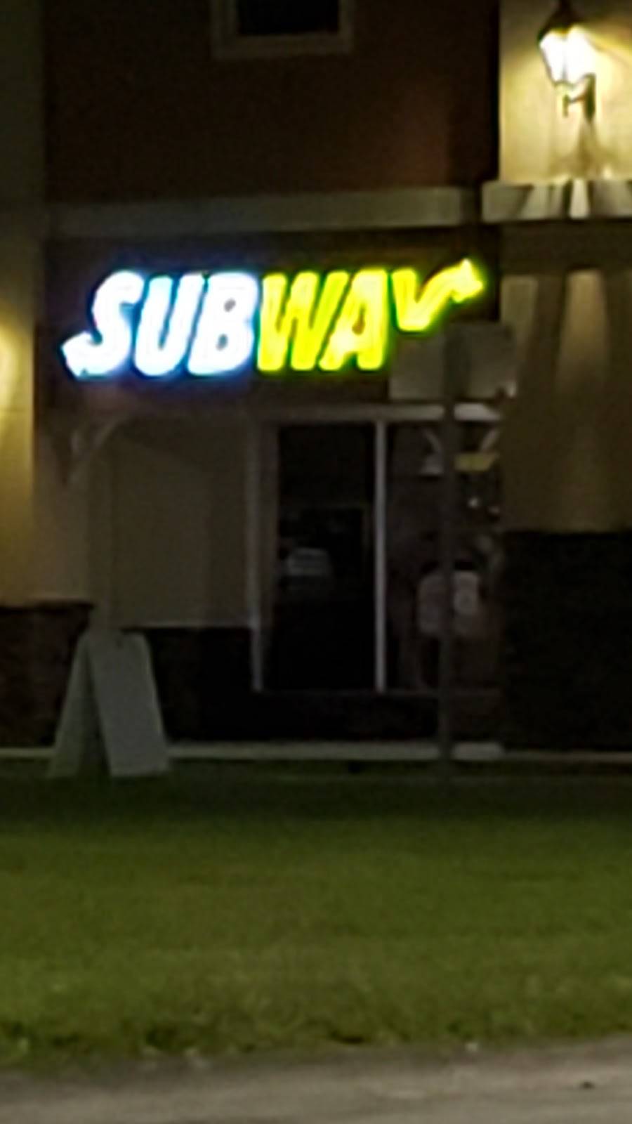 Subway Restaurants | restaurant | 1375 40th Ave NW Suite H Lauderhill Mall, Lauderhill, FL 33313, USA | 9545836799 OR +1 954-583-6799