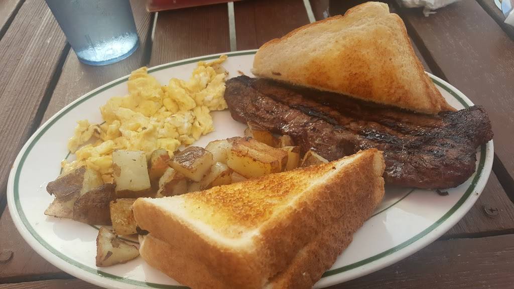 Jacks Barcelona Drive In | restaurant | 8249 1st St, Westfield, NY 14787, USA | 7163262277 OR +1 716-326-2277