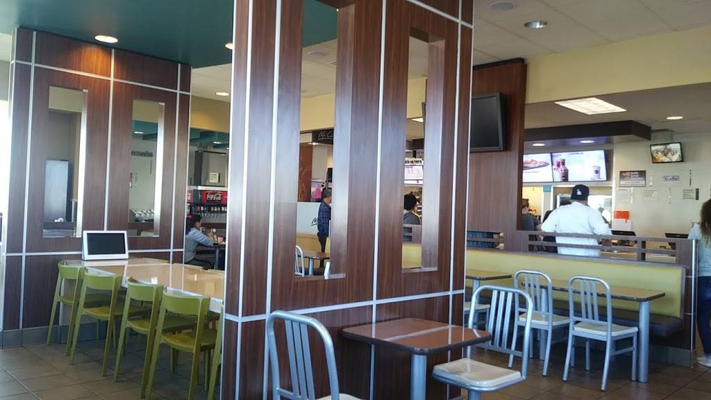 McDonalds | cafe | 13625 Bear Valley Rd, Victorville, CA 92392, USA | 7609495200 OR +1 760-949-5200