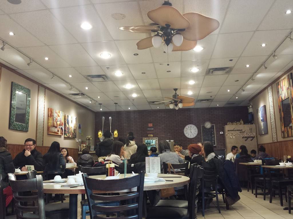 Chis Congee & Noodle House | restaurant | 1177 Central Pkwy W Unit 66, Mississauga, ON L5C 3J2, Canada | 9058484298 OR +1 905-848-4298