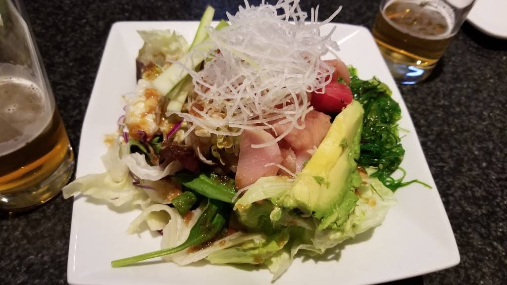 Fuji Sushi & Rolls | restaurant | 208 Palm Ave, Burbank, CA 91502, USA | 8188480688 OR +1 818-848-0688