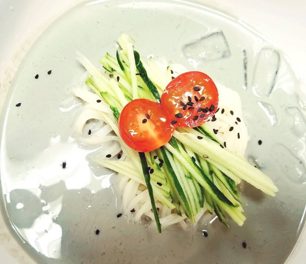 명동칼국수 | restaurant | 698 S. Irolo St., Los Angeles, CA 90005, USA | 2132511066 OR +1 213-251-1066