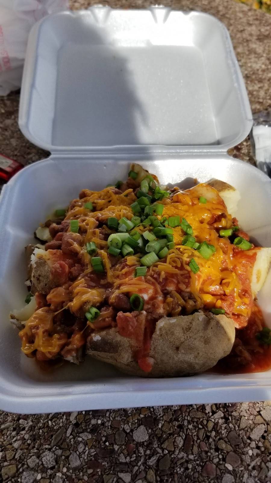 JJ’s Barbecue | restaurant | 900 Hatcher Ln, Columbia, TN 38401, USA | 9313813463 OR +1 931-381-3463