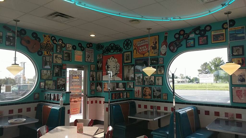 Spangles | restaurant | 531 S Andover Rd, Andover, KS 67002, USA | 3167332600 OR +1 316-733-2600