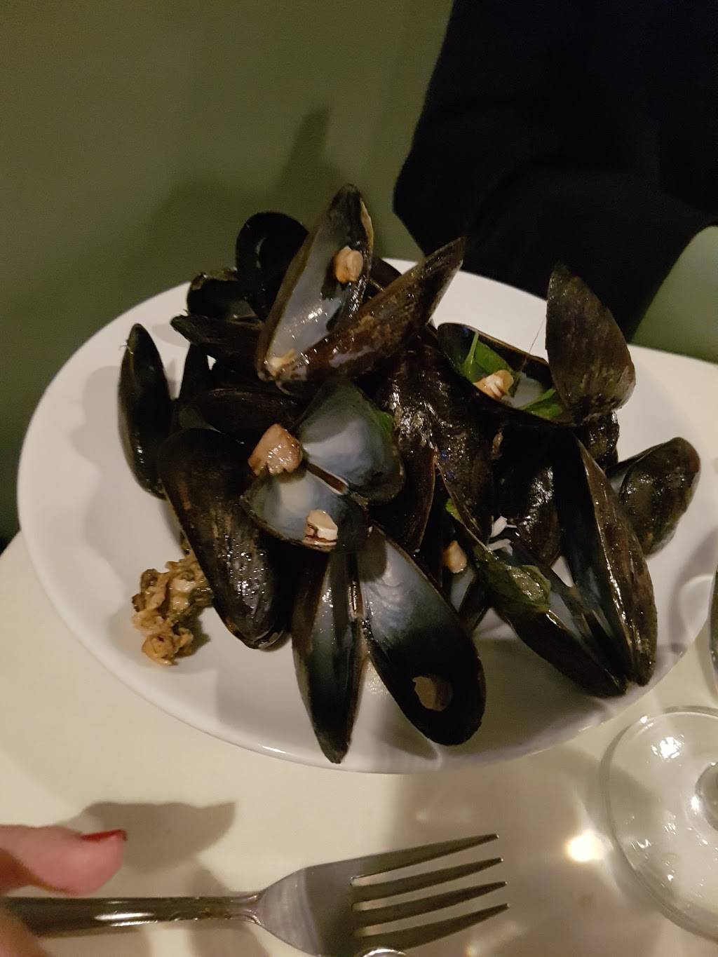 Cucina Di Vargas | restaurant | 10 Franklin Ave, Hewlett, NY 11557, USA | 5165967260 OR +1 516-596-7260