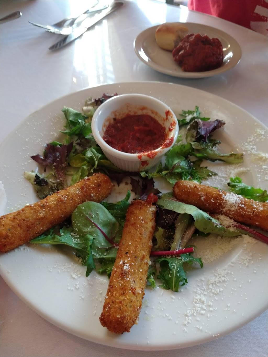 Mamma Mias | restaurant | 4671 Trousdale Dr, Nashville, TN 37204, USA | 6153317207 OR +1 615-331-7207