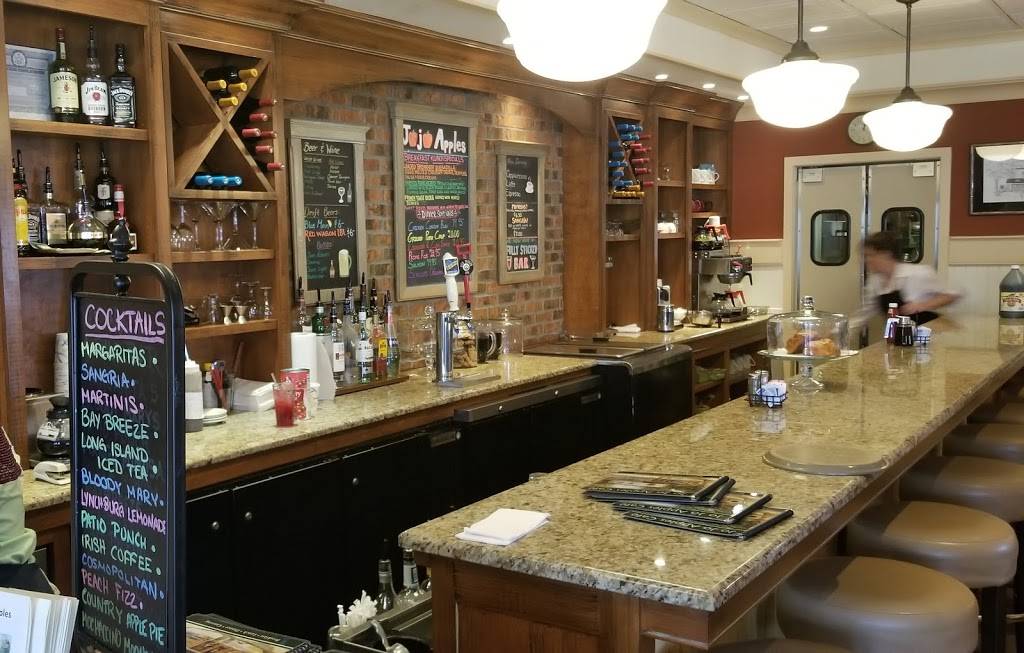 Jo Jo Apples Cafe | restaurant | 85 Lido Blvd, Point Lookout, NY 11569, USA | 5164326494 OR +1 516-432-6494