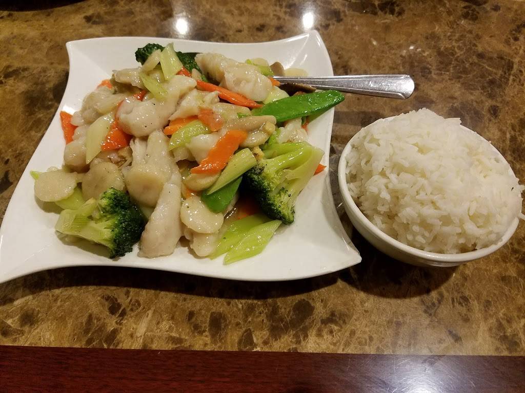 Bamboo Village Restaurant | restaurant | 4900 Stone Way N, Seattle, WA 98103, USA | 2066328888 OR +1 206-632-8888