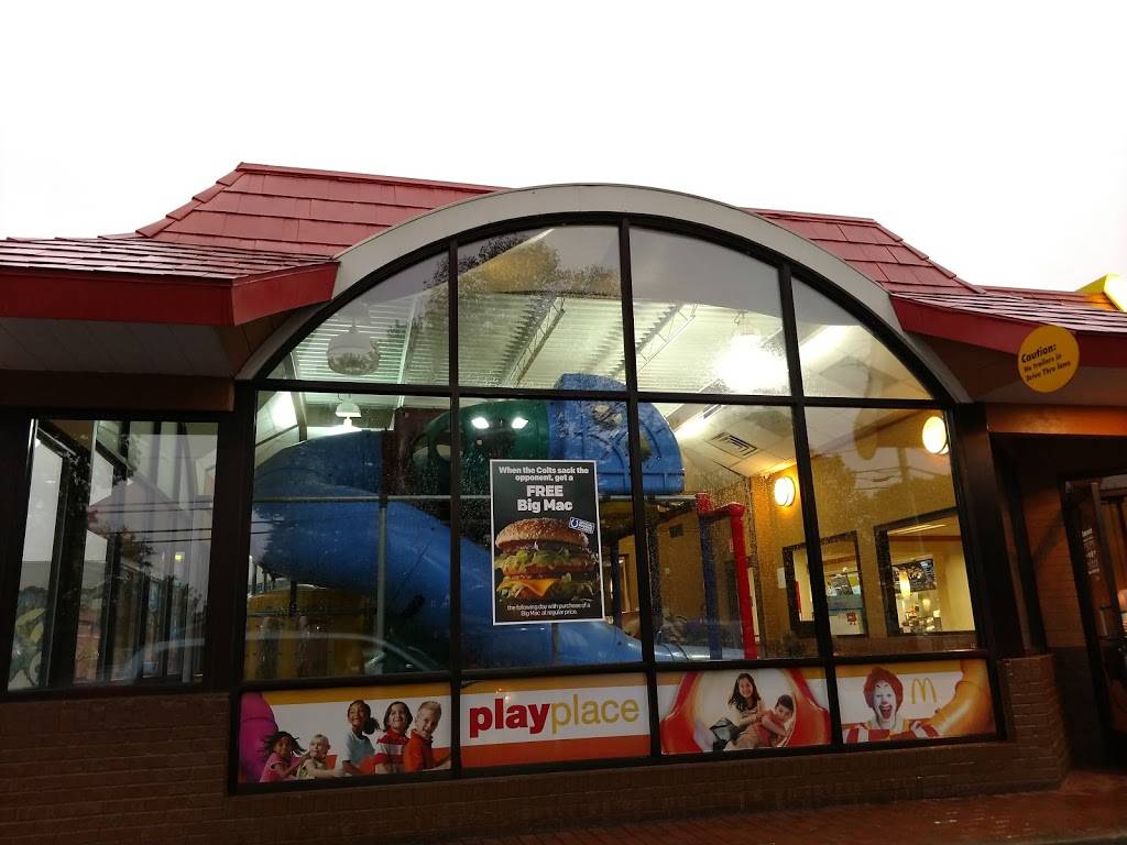 McDonalds | cafe | 2010 Burton Ln, Martinsville, IN 46151, USA | 7653427049 OR +1 765-342-7049