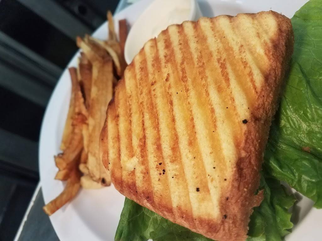 Bistro 217 | restaurant | 217 Harding Way E, Galion, OH 44833, USA | 4194625681 OR +1 419-462-5681