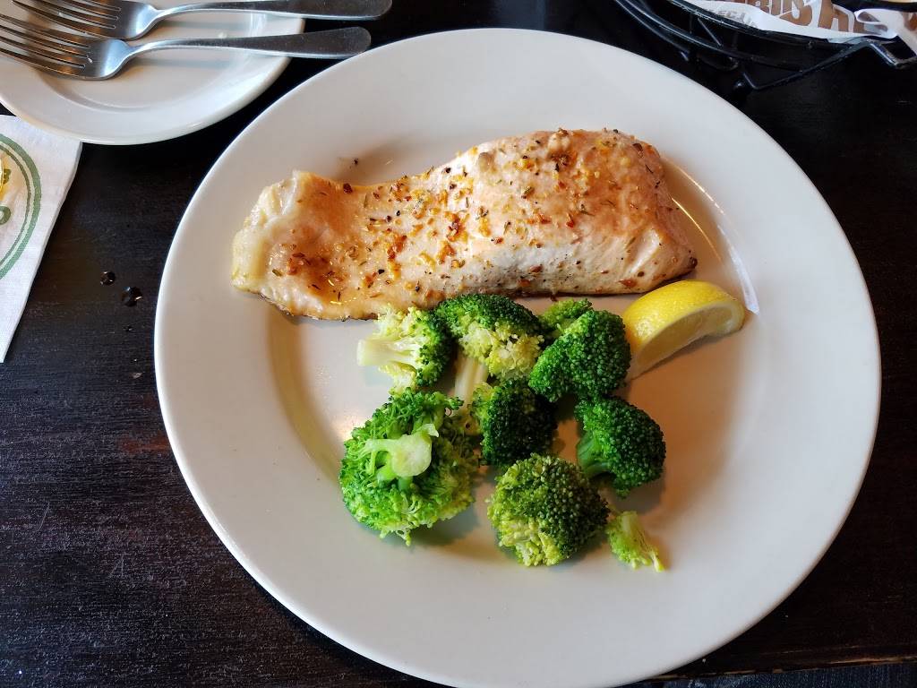 OCharley’s Restaurant & Bar | restaurant | 2126 Henry Tecklenburg Dr, Charleston, SC 29414, USA | 8437639568 OR +1 843-763-9568