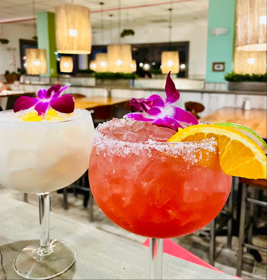 Margarita Island | restaurant | 777 E Merritt Island Causeway, Merritt Island, FL 32952, USA | 3213382122 OR +1 321-338-2122