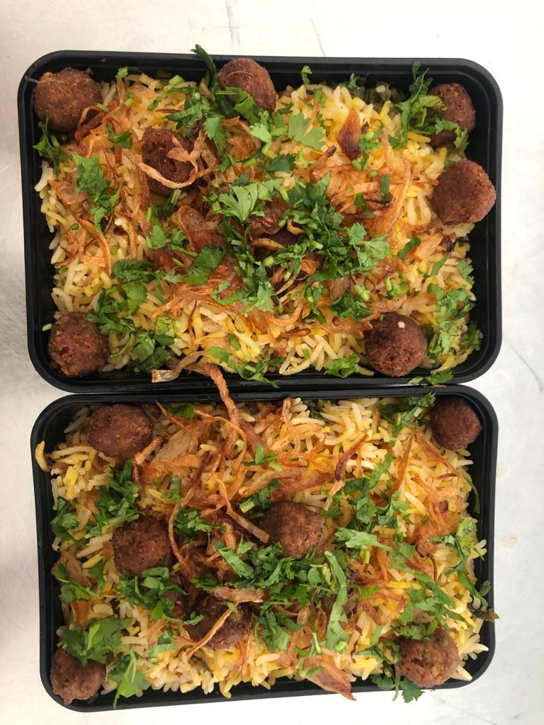 Indian gate restaurant food truck | restaurant | 6101 NW 17th Ave, Miami, FL 33142, USA | 7866359333 OR +1 786-635-9333