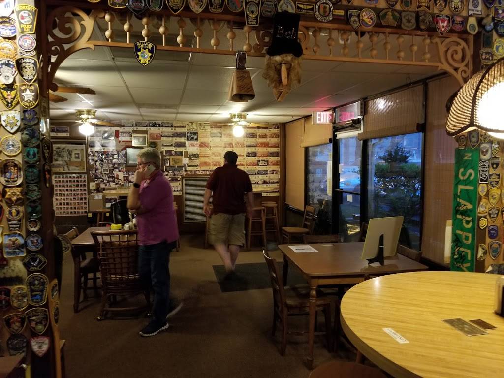 Pams No 1 | restaurant | 4344 US-17, Brunswick, GA 31525, USA | 9122644594 OR +1 912-264-4594