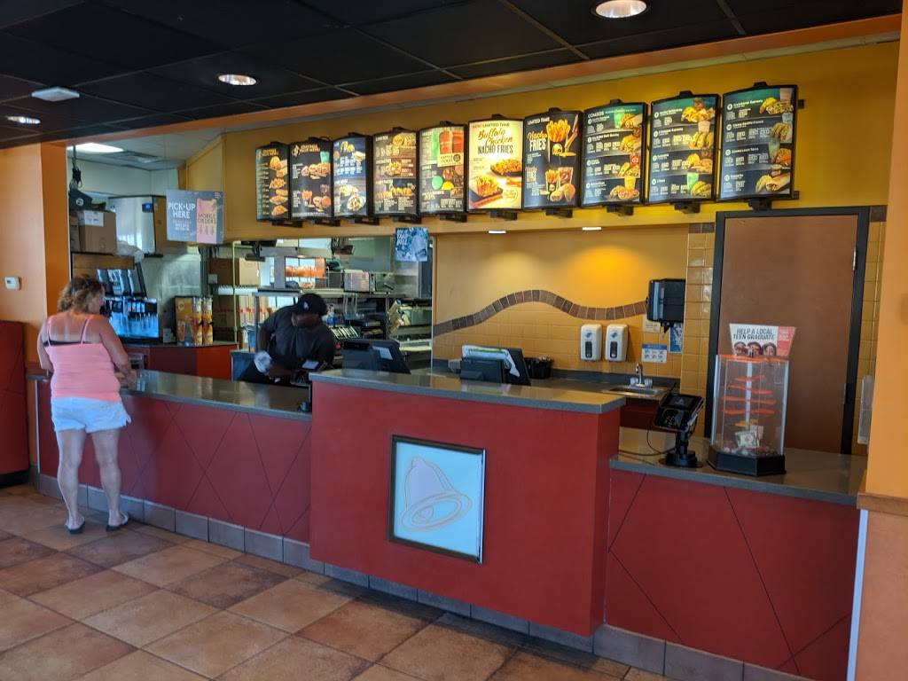 Taco Bell | meal takeaway | 2055 N Washington St, Forrest City, AR 72335, USA | 8706338371 OR +1 870-633-8371