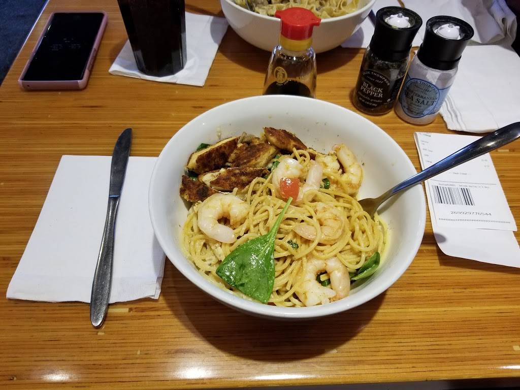 Noodles and Company | restaurant | 2099 Fruitville Pike, Lancaster, PA 17601, USA | 7175600500 OR +1 717-560-0500