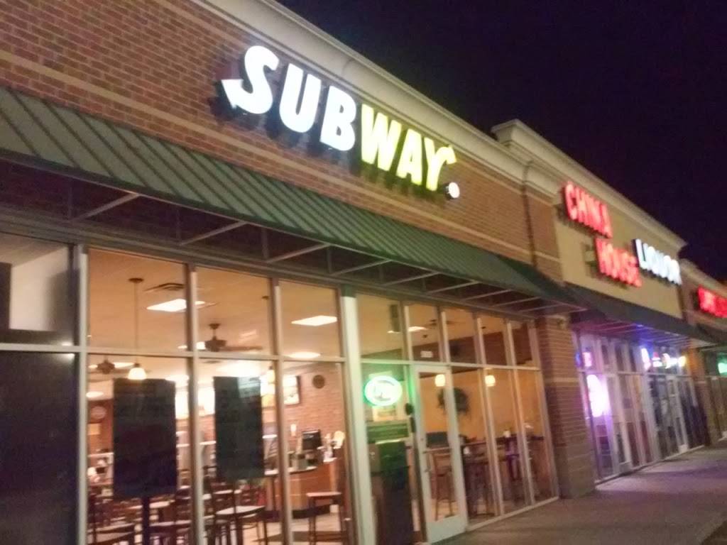 Subway | restaurant | 5929 S Sooner Rd, Oklahoma City, OK 73135, USA | 4056722771 OR +1 405-672-2771
