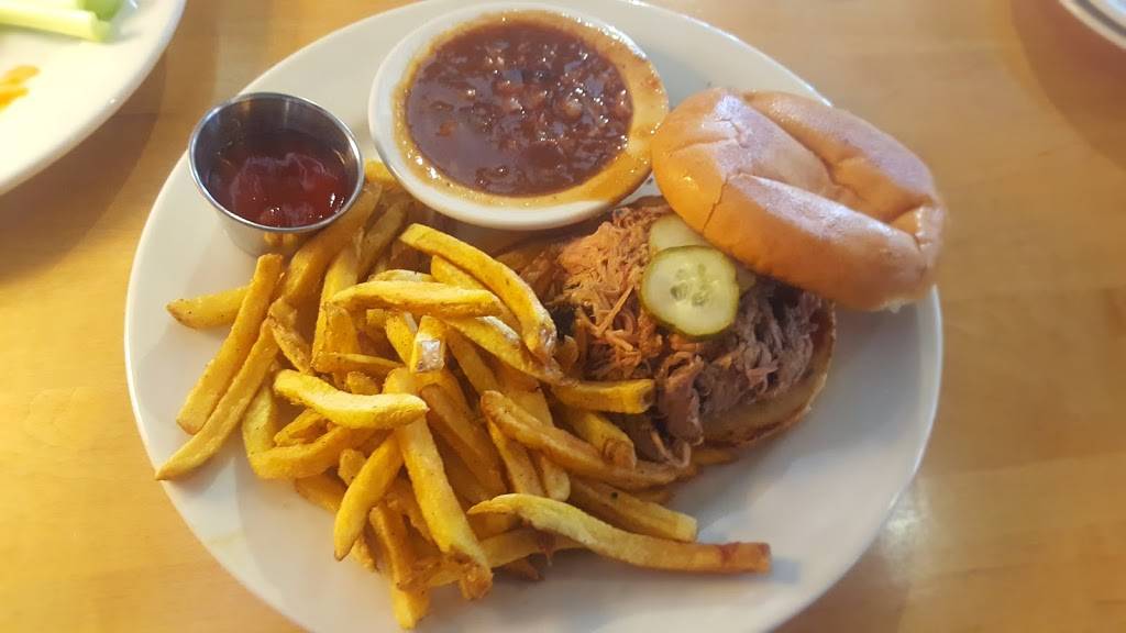 Jim N Nicks Bar-B-Q | restaurant | 147 Traders Way, Pooler, GA 31322, USA | 9123304130 OR +1 912-330-4130