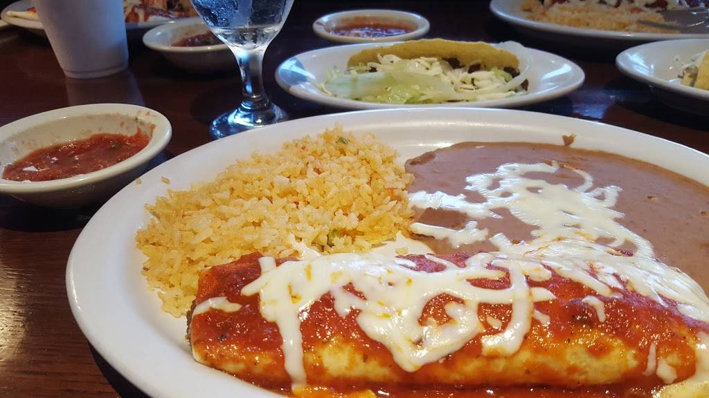 La Casa Dorada Mexican Restaurant | restaurant | 128 W Main St, Gibsonville, NC 27249, USA | 3366036480 OR +1 336-603-6480