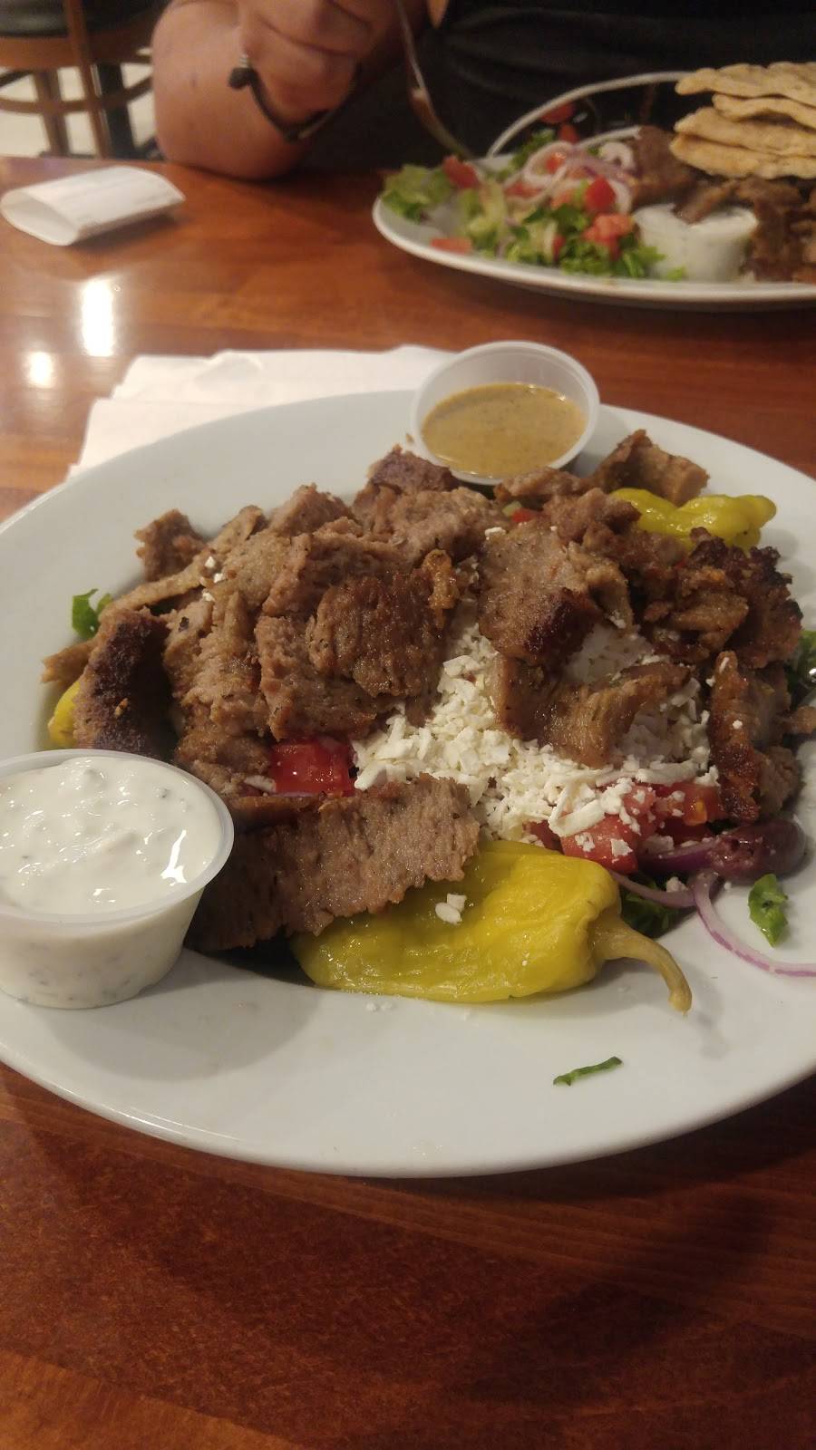 California Pita & Grill | restaurant | 1835, 21753 Ventura Blvd, Woodland Hills, CA 91364, USA | 8189991118 OR +1 818-999-1118