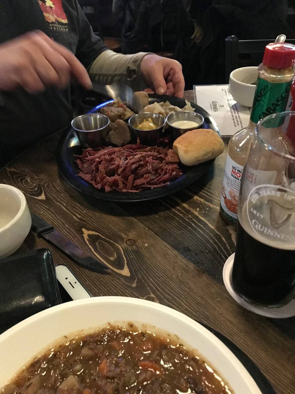 Mckinneys Irish Pub Grand Island | restaurant | 123 W 3rd St, Grand Island, NE 68801, USA | 3083912953 OR +1 308-391-2953