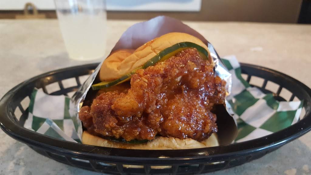 Winner Winner | restaurant | 677 Thames St, Newport, RI 02840, USA | 4018482449 OR +1 401-848-2449