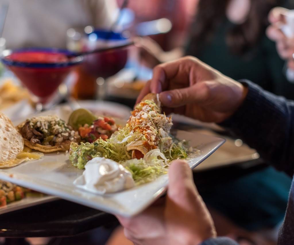 El Sol Mexican Restaurant | restaurant | 18 S 3rd St, Harrisburg, PA 17101, USA | 7179015050 OR +1 717-901-5050