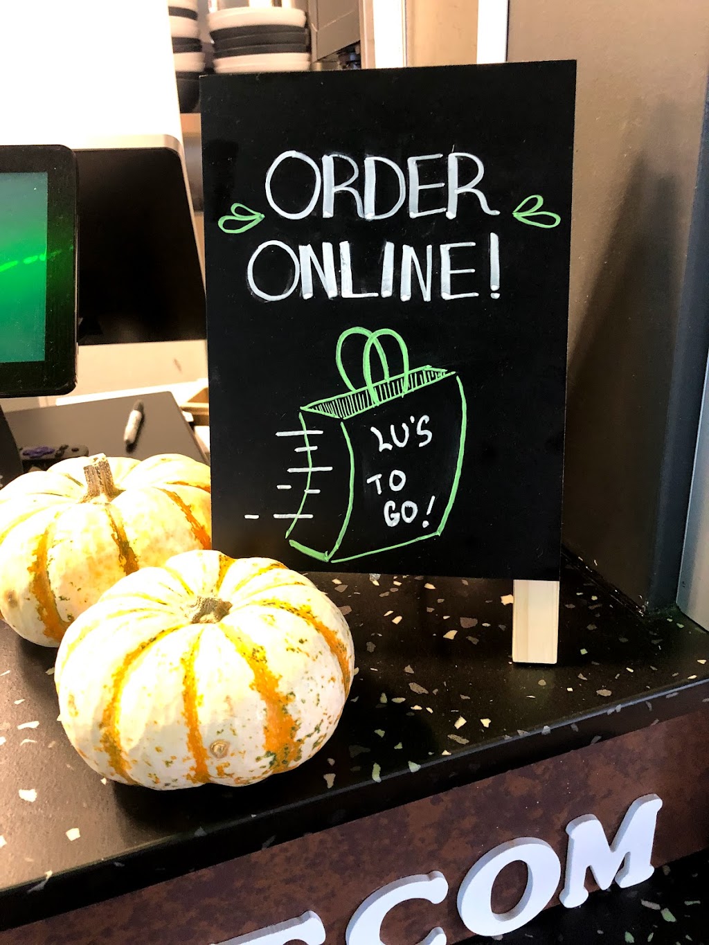 Viva Taco | restaurant | 520 N 4th St, Minneapolis, MN 55401, USA | 6122178792 OR +1 612-217-8792